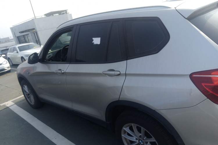 Used BMW X3 2016 sDrive20i
