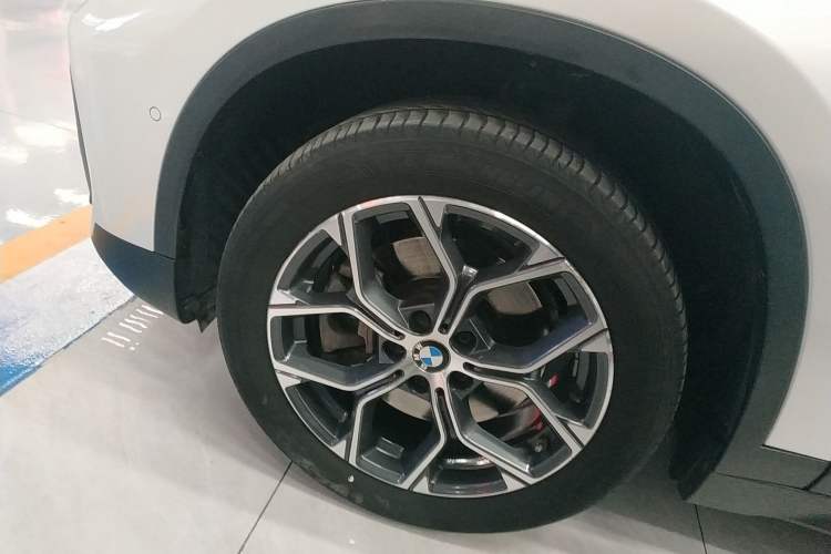 Used BMW X1 2020 sDrive25Li Leading Model
