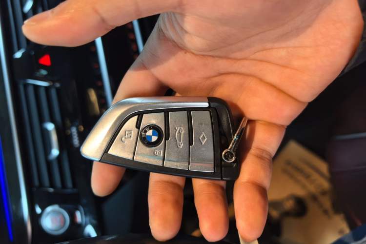 Used BMW 5 Series 2021 525Li M Sport Package
