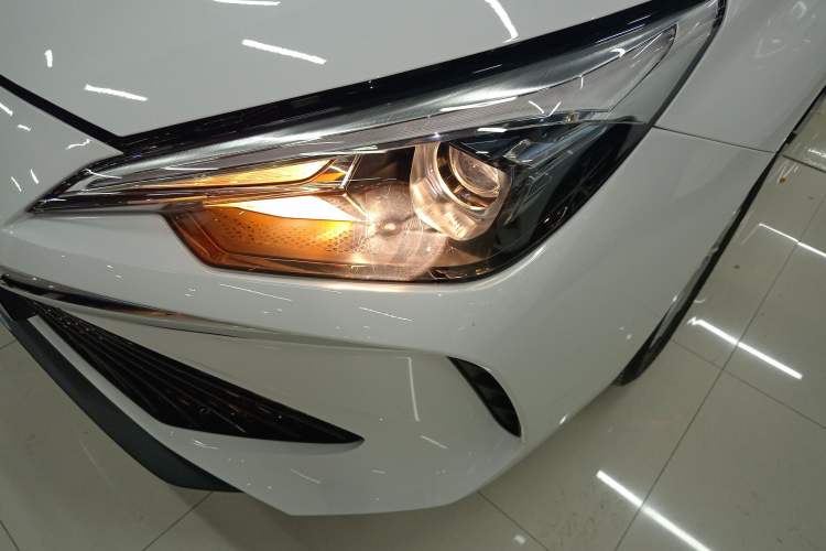 Used Roewe i5 2023 1.5L Manual Comfort Edition
