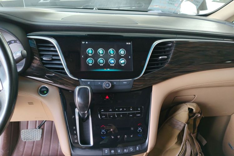 Used Buick GL8 2018 ES 28T Flagship Model China VI Standard
