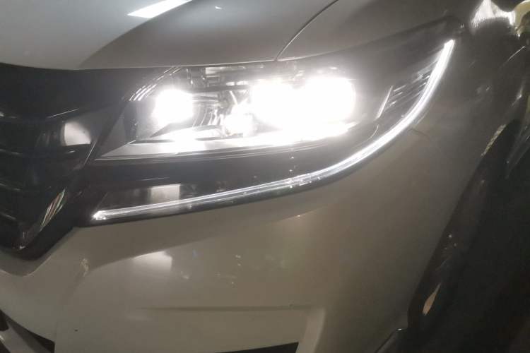 Used Honda Elysion 2016 2.4L Comfort Edition
