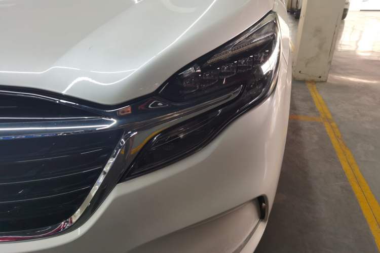 Used Buick GL8 2022 ES Landtrek 653T Comfort Edition
