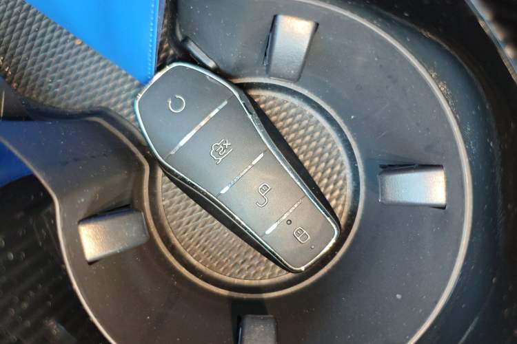 Used BYD Seal 2022 550 km Standard Range Rear-Wheel Drive Prestige Version