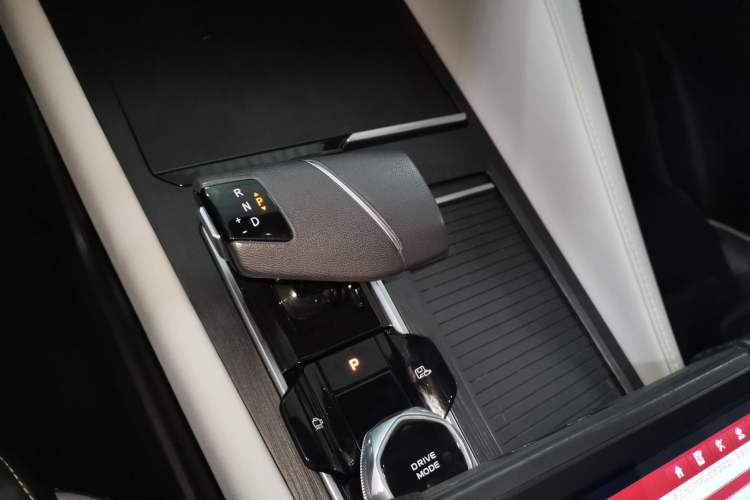 Used Changan CS75 PLUS 2023 3rd Generation 1.5T Automatic Prestige Model
