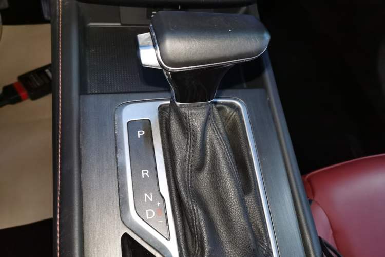 Used Changan CS35PLUS 2019 1.4T DCT Chuanlian Blue Whale Edition
