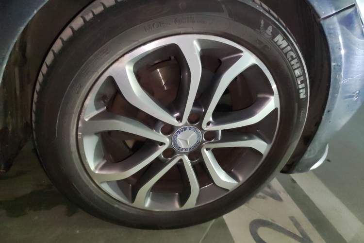 Used Mercedes-Benz C-Class 2015 Restyled C 180 L Sport Edition