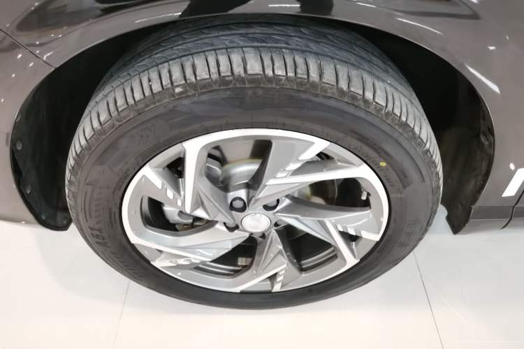 Used Hongqi HS3 PHEV 2024 PHEV 115km Jingwei Edition
