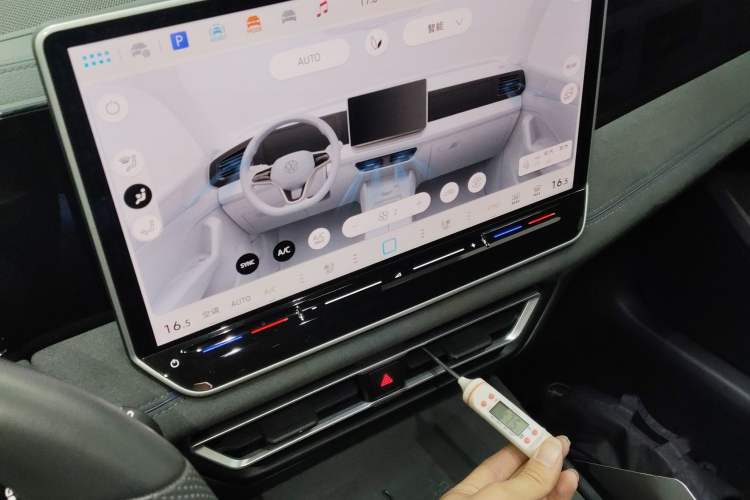 Used Volkswagen Tiguan L 2024 PRO 380TSI Four-Wheel Drive R-Line Prestige Edition
