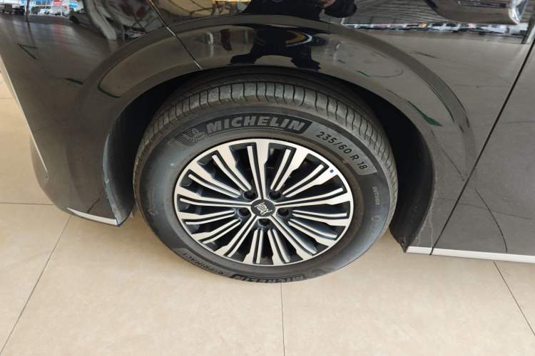 Used BYD Xia 2025 DM-i 1.5T 180km Beyond Edition