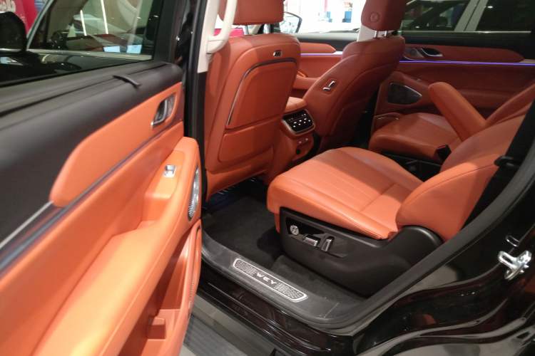 Used Wey Lanshan 2025 Four-Wheel Drive Max
